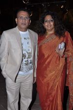 Annu Kapoor at Ravi and Rubaina_s wedding reception in Taj Land_s End, Mumbai on 18th Jan 2013 (89).JPG